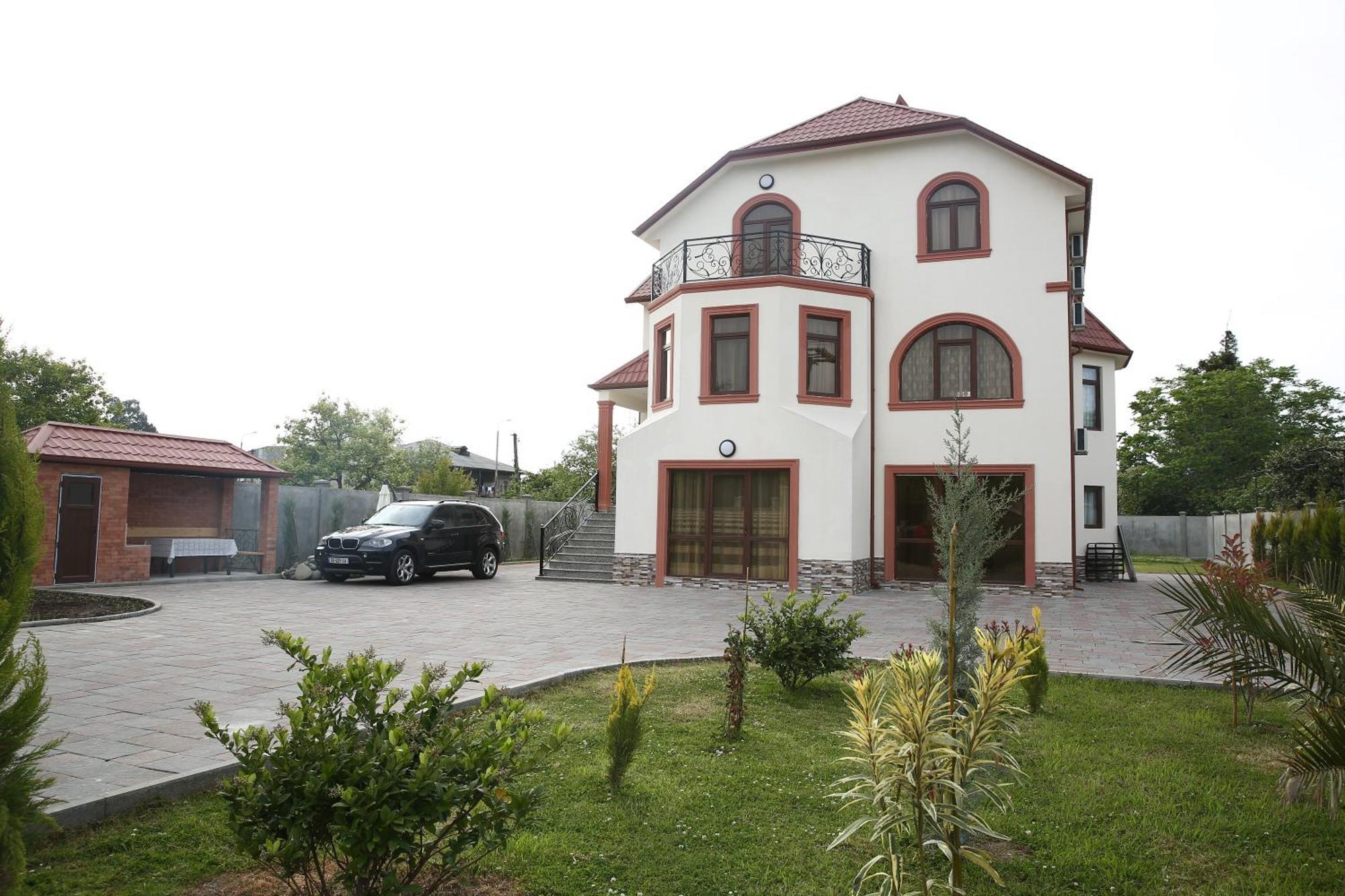Villa Mariana Batumi Exterior foto